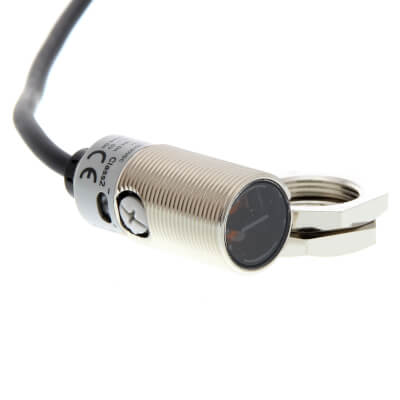 MODEL- PHOTOSENSOR E3FB-DP 11 2M MAKE- OMRON