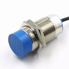 MODEL-E2E-X7DIN OMRON PROXIMITY SENSOR