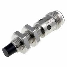 PROXIMITY SWITCH,E2A-S08KS02-M1-B1 PNP ,NO, OMRON  MAKE (EQ. BALLUF  2142364)