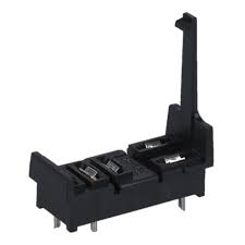 RELAY SOCKET,TYPE : P2R-08P PCB TERMINAL,OMRON MAKE