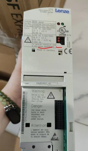 E82EV551-4C