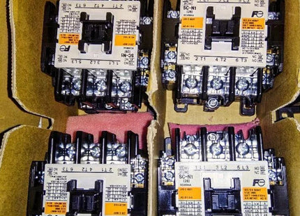 MODEL-MAGNETIC CONTACTOR SC-N1 220V MAKE FUJI