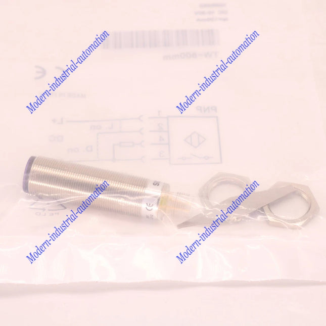 MODEL- GRTE18 1066552 2210 P2462 PNP SICK